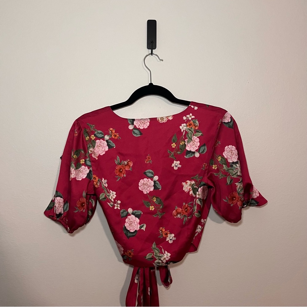 Keepsake the Label • Vibrant Floral Top - Picture 5 of 6